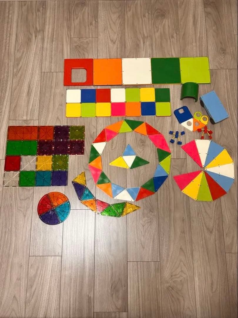 週末限定値下げ！ピタゴラス　96パーツまとめ売り　透明パーツ多数