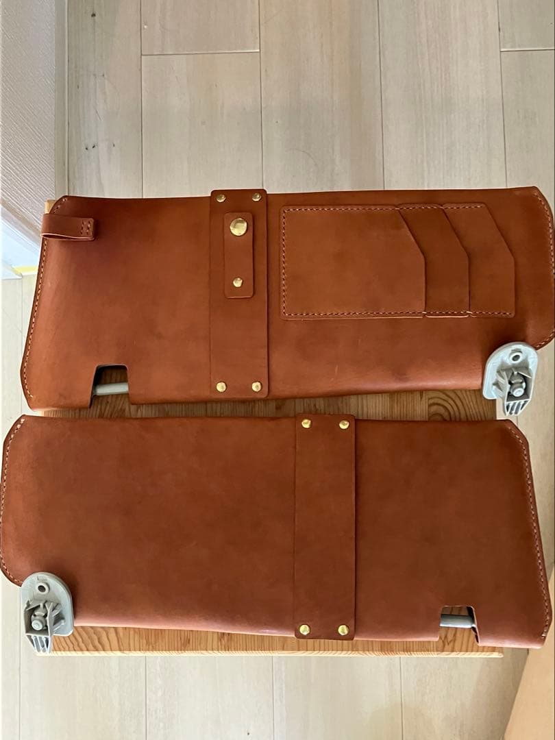 ジムニーJB64/JB74用サンバイザーレザーカバー　茶色牛革