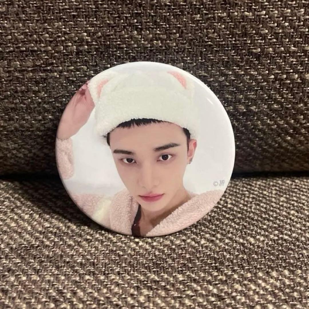 straykids EXHIBITION 缶バッジ ヒョンジン - メルカリ