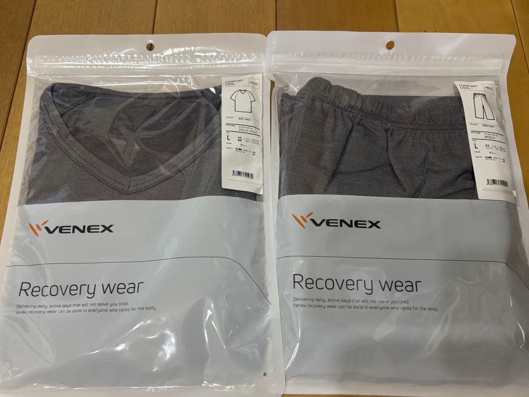 値下げ　VENEX. コンフォートクール上下　L
