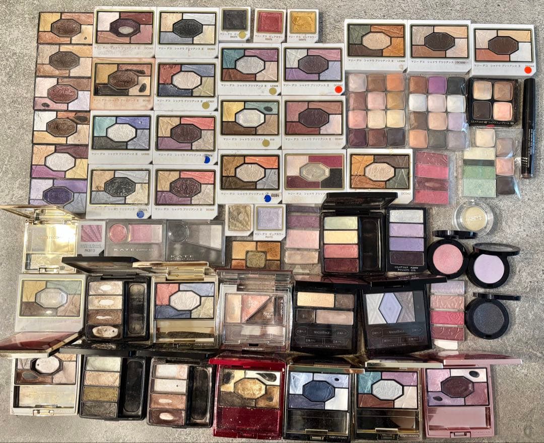 【ほぼデパコス⭐︎まとめ売り】アイシャドウセット 多色 パウダータイプ