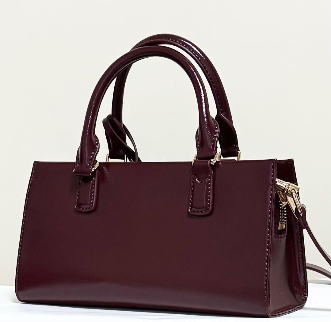 CHARLES & KEITH ミニケリー トートバッグ マルベリープラム - メルカリ