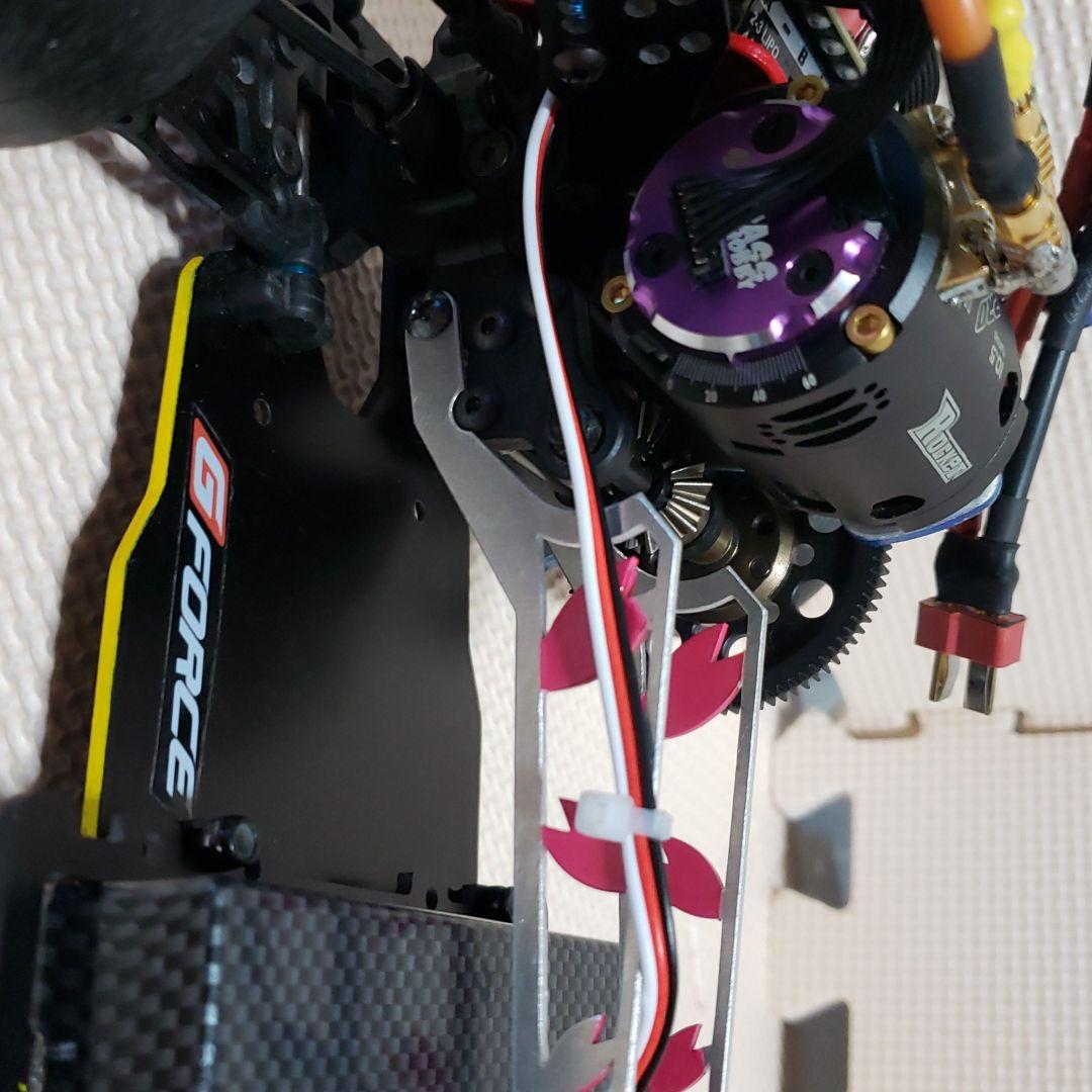 3レーシング サクラ D5S改(ミッドモーター仕様) 退院しました - メルカリ