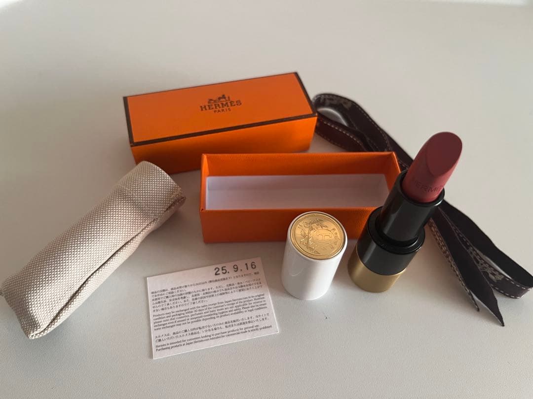 【新品】 HERMESエルメス大人気のリップスティック 21 ローズ・エピセ