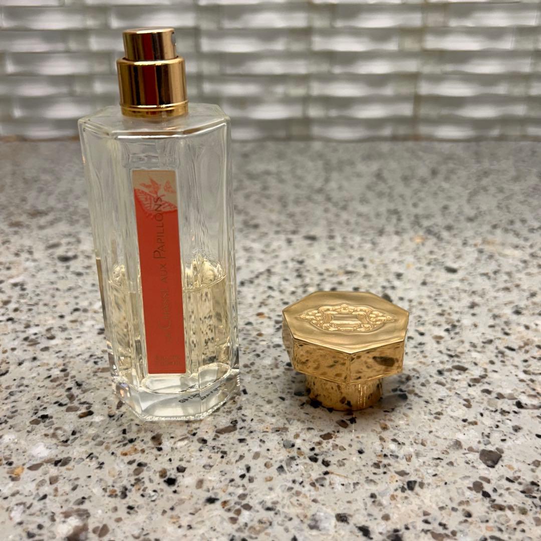 L'Artisan Parfumeurシャッセオパピオン - メルカリ