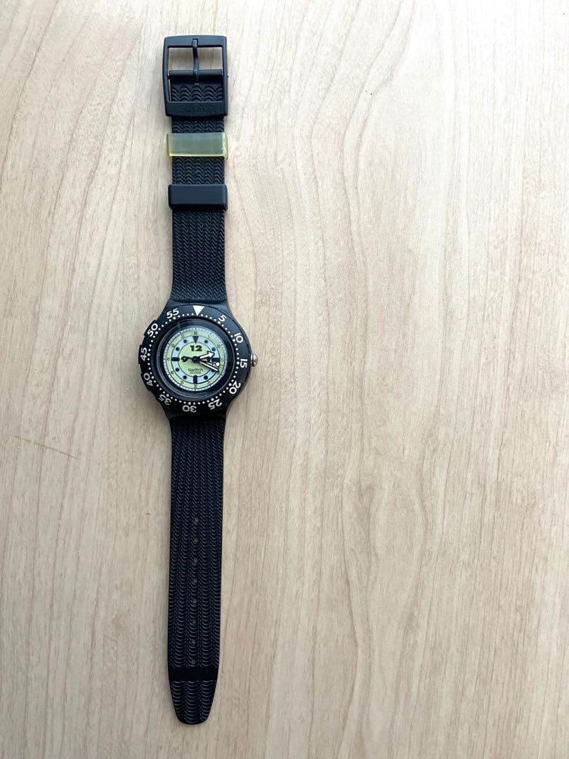 swatch／ZARD坂井泉水さん愛用／SCUBA200 Black Shark - メルカリ