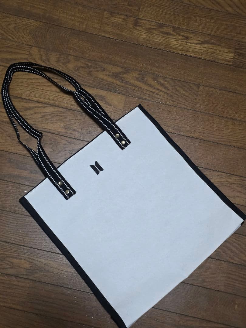 BTS アーティストメイド ジョングク フーディー Lサイズ - メルカリ