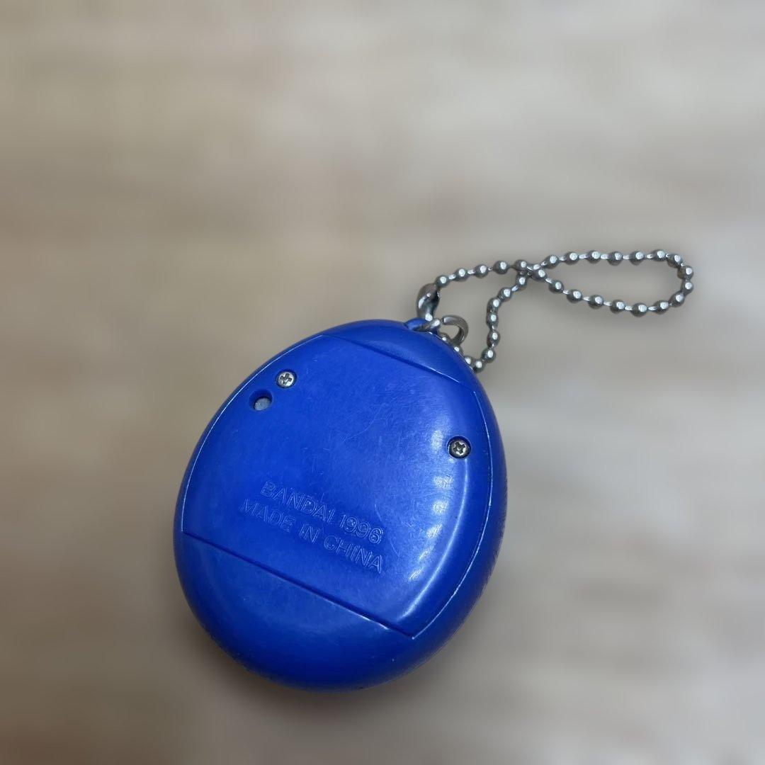 BANDAI たまごっち 青 1997年製 - メルカリ
