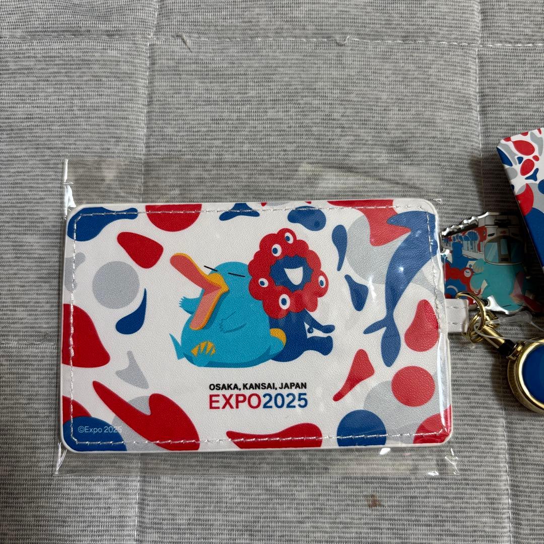 関西万博限定 ミャクミャク×イコちゃん 合皮パスケース - メルカリ