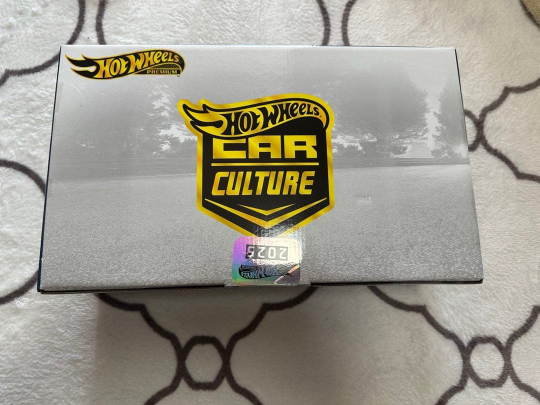 ホットウィール ドンキ限定 ファクトリーセットA チェイス　フェラーリ　499p Amazon.com: Hot Wheels Premium Car Culture - Circuit Legends 2025