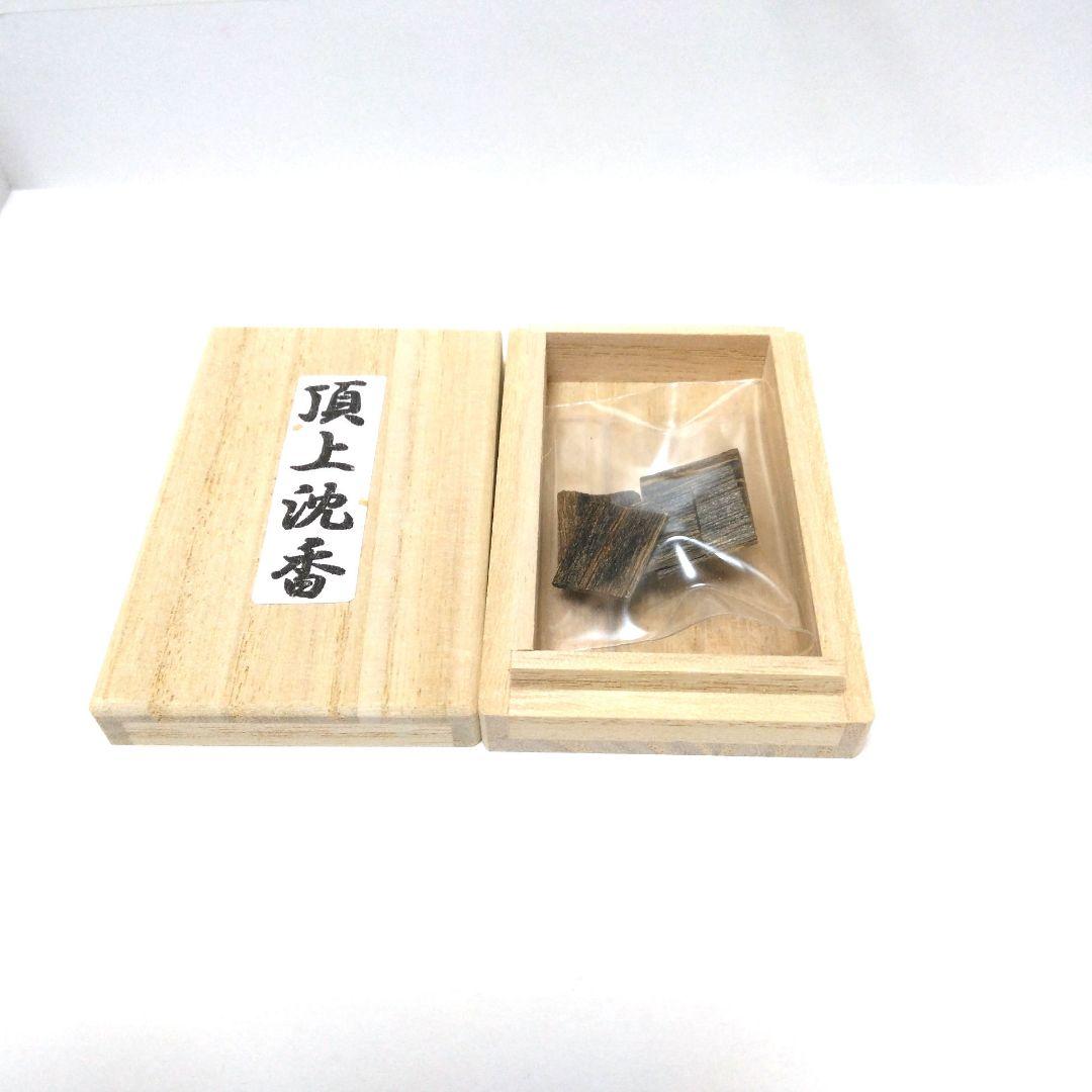 沈香　タニ　頂上 1.74g