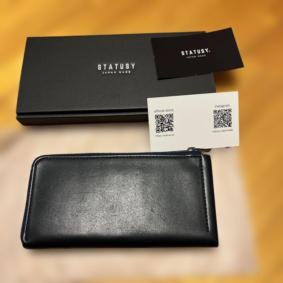 ステータシー　イルモードジップ　長財布　右利き用　ネイビー