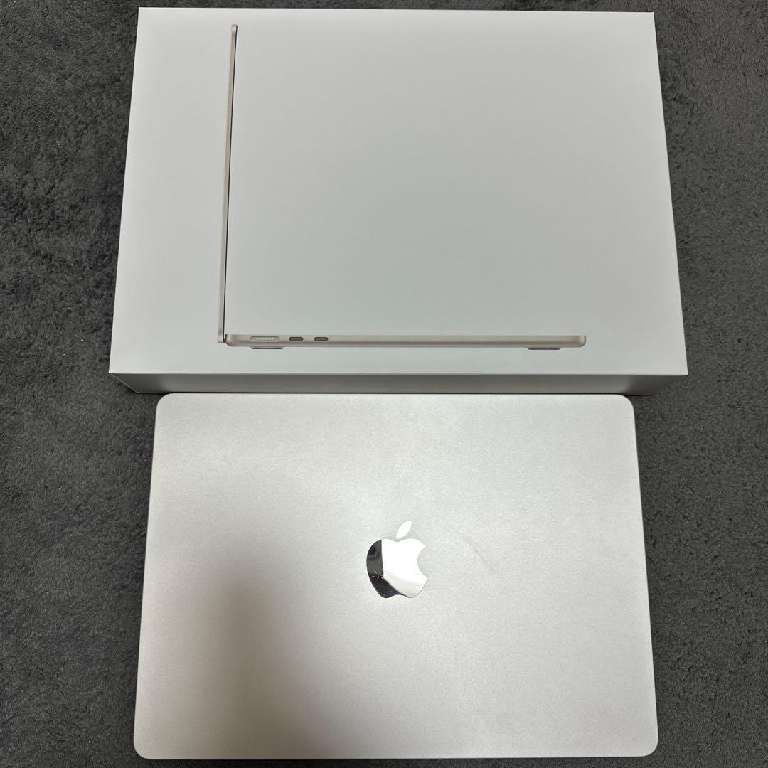こうち　MacBook Air M2 スターライト16GB 256GB