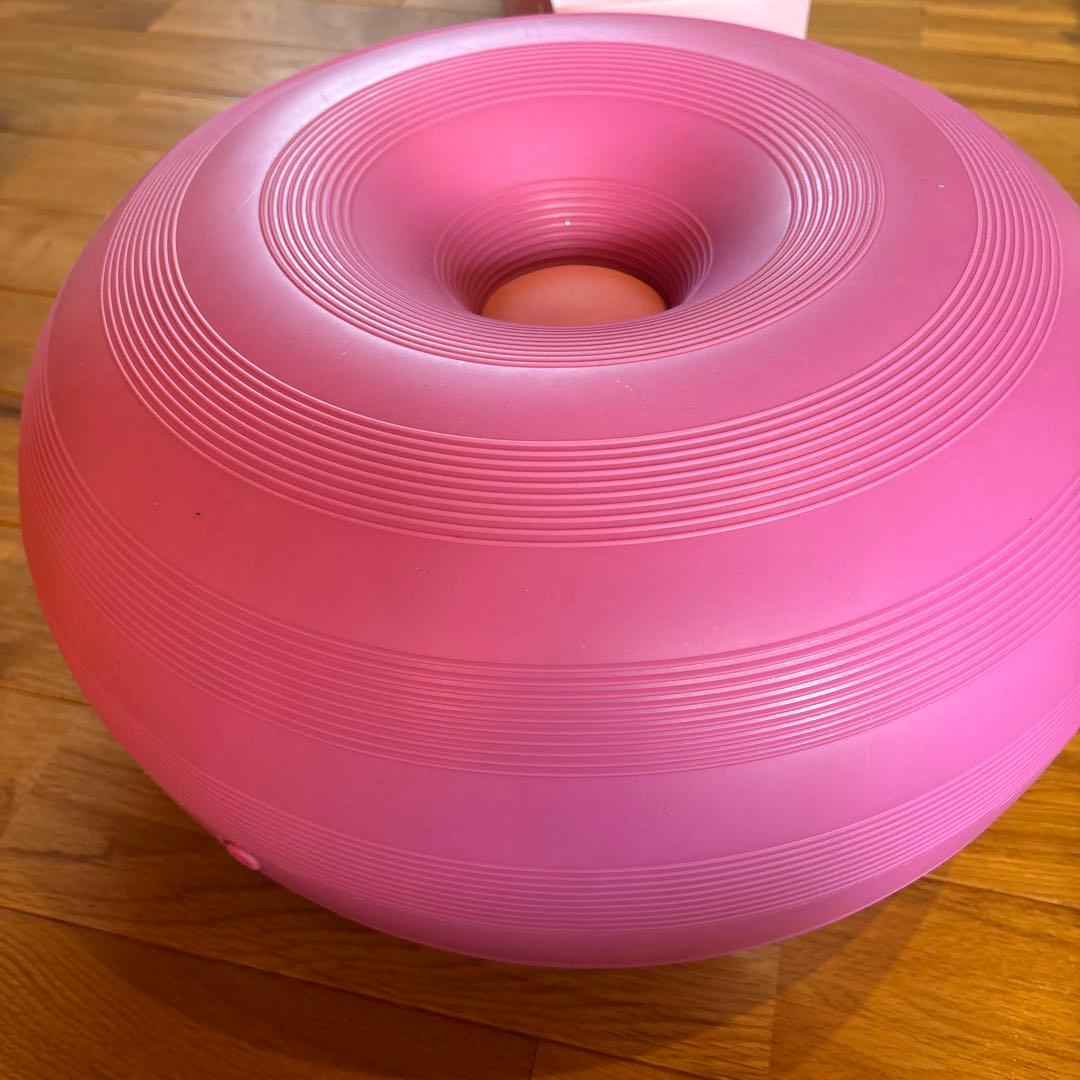 ボーネルンド】ボブルス ドーナッツ ピンク 知育玩具 遊具 バランスボール