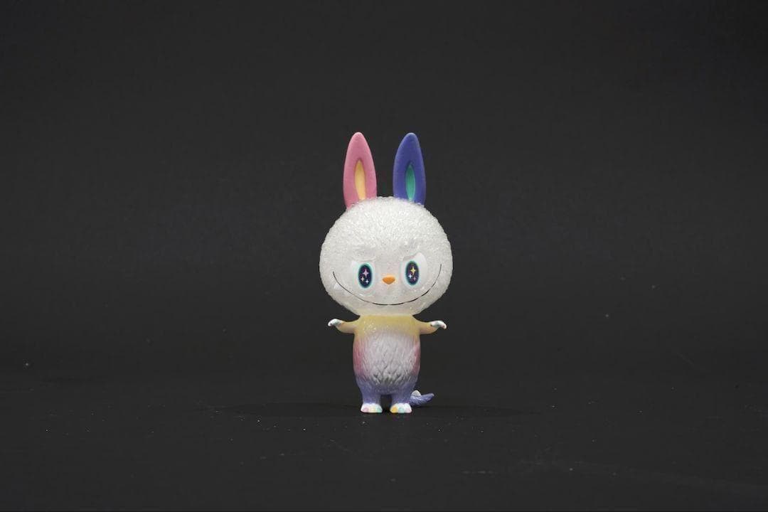 ミニジモモ 白色 by kasing lung x how2work - メルカリ