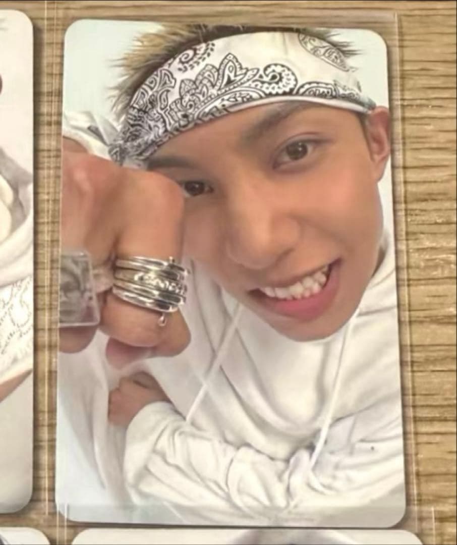 LNGSHOT リュル 1st oliveyoung ラキドロ限定 トレカ B