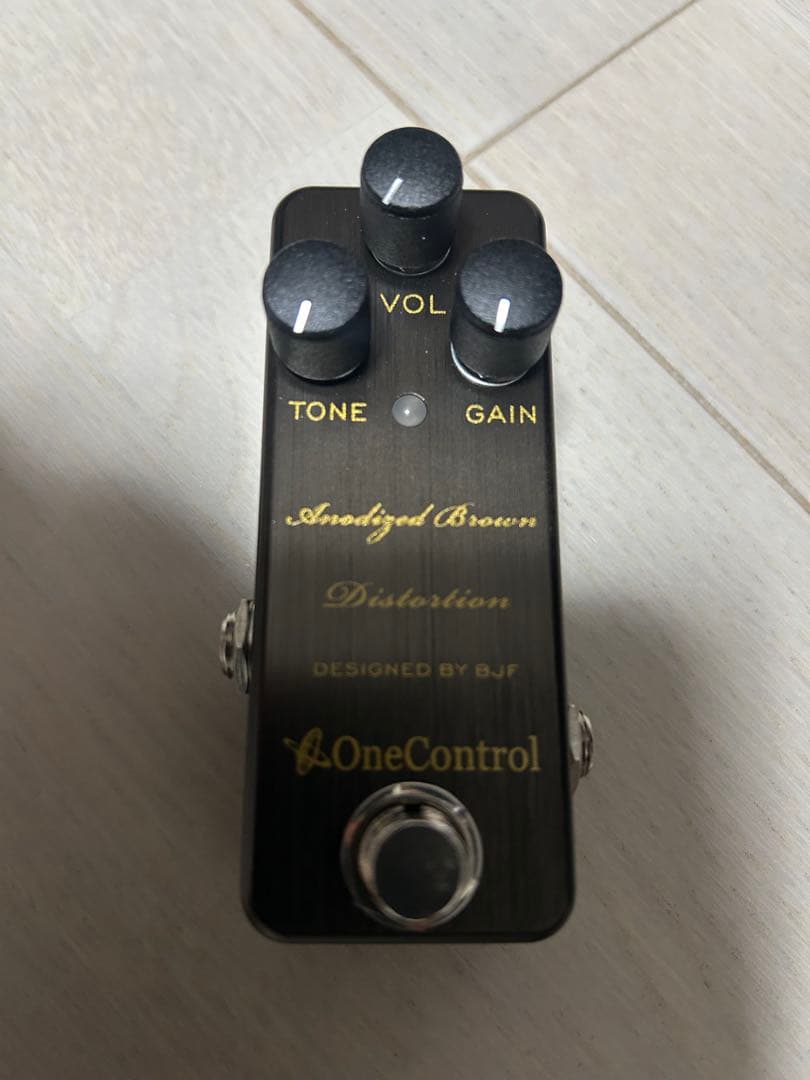 Aneled Brown Distortion ギターエフェクター ANODIZED BROWN DISTORTION 4K (OC-ABD4Kn) – One Control USA
