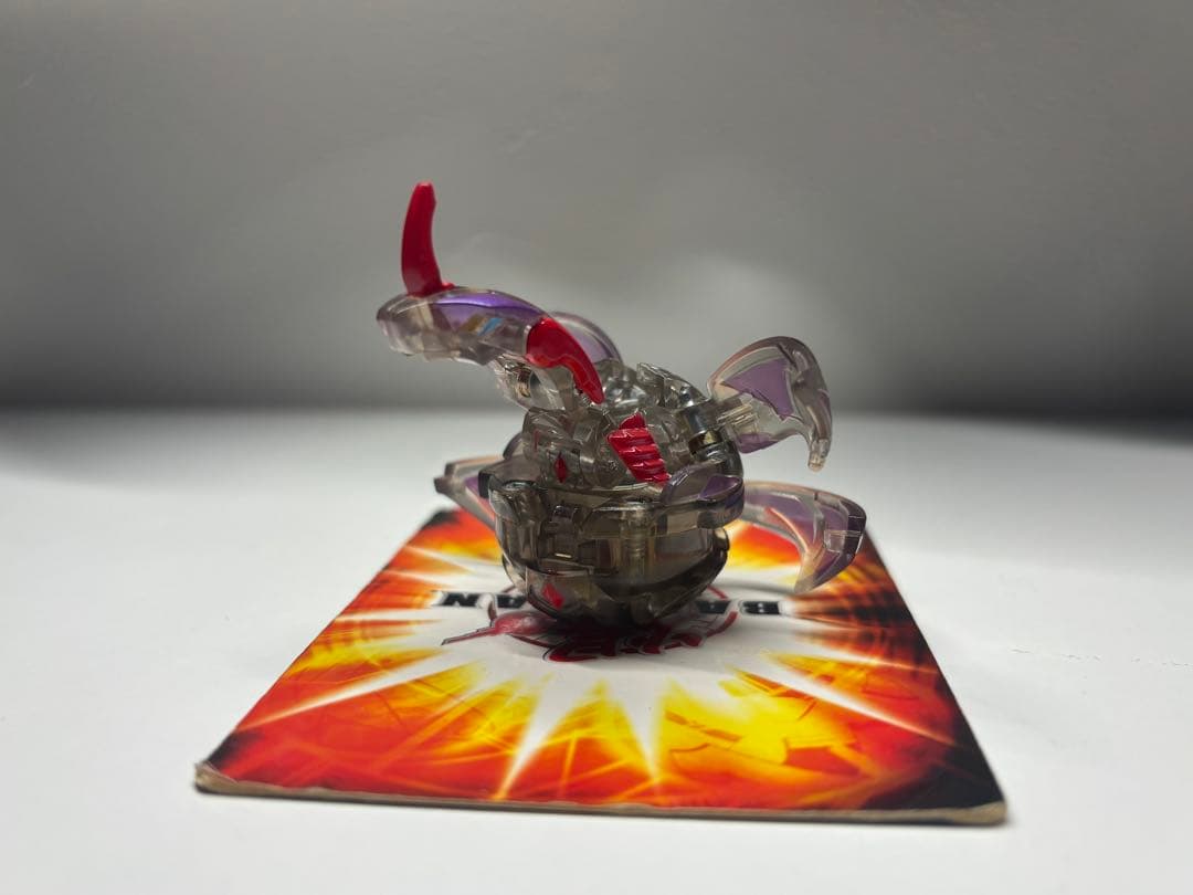 BAKUGAN 爆丸 ダークオン・ クロスドラゴノイド (クリアブラック