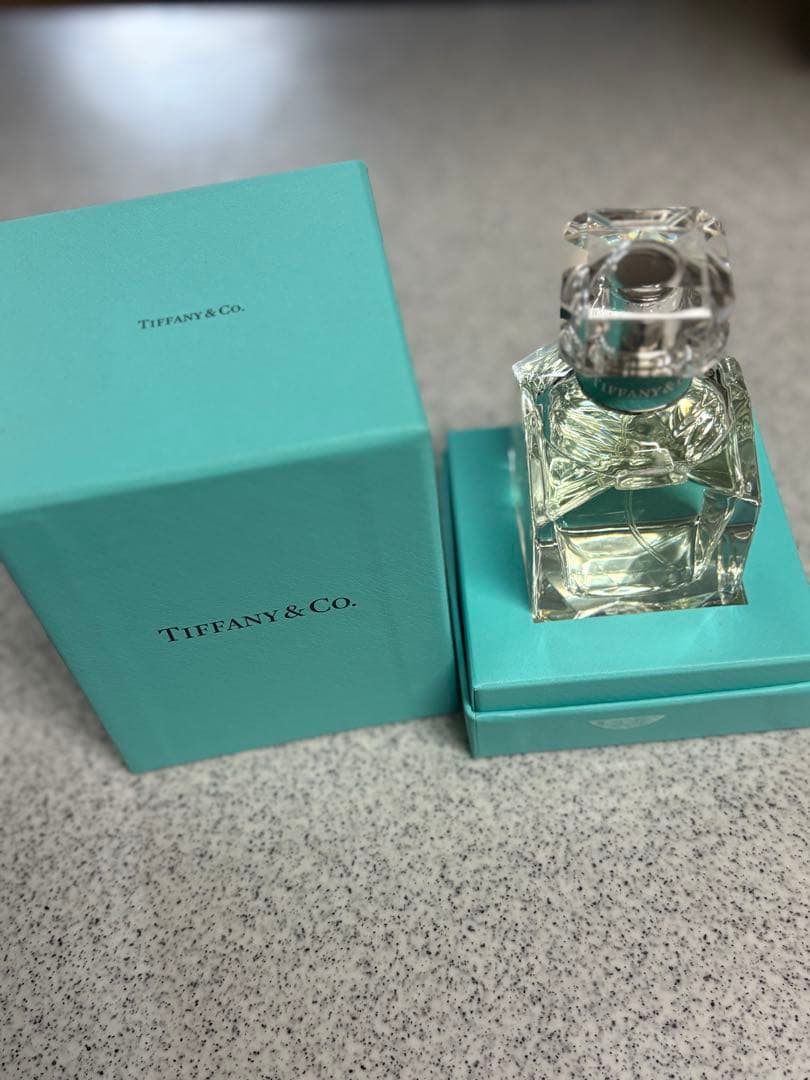 Tiffany & Co. 女性用香水 50ml ボックス付き