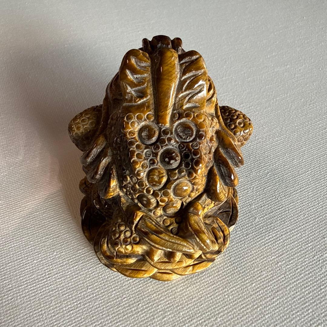 ハイクオリティ タイガーアイ マネーフロッグ（銭蛙）付き 約10cm