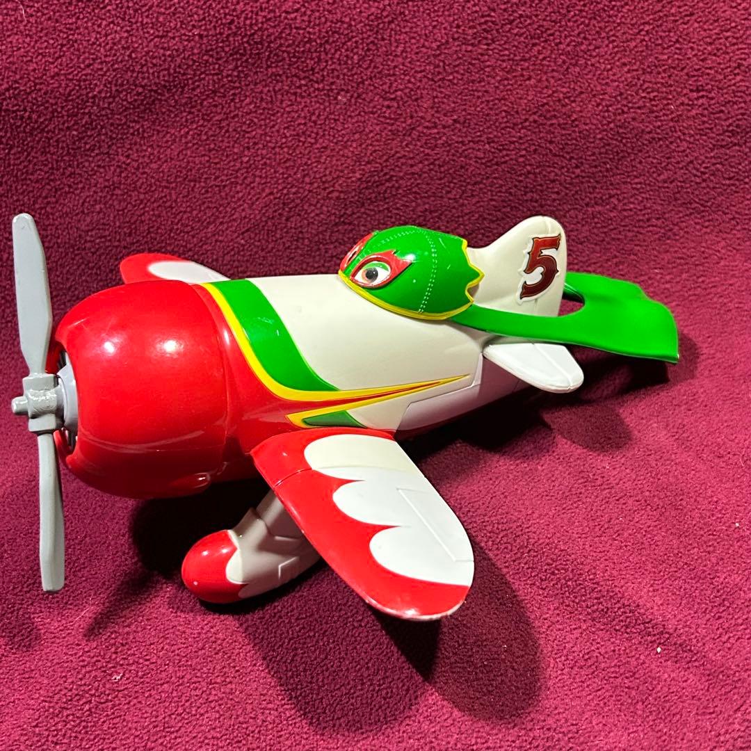 プレーンズ エル・チュパカブラ トミカ TAKARA TOMY サウンドフレンズ