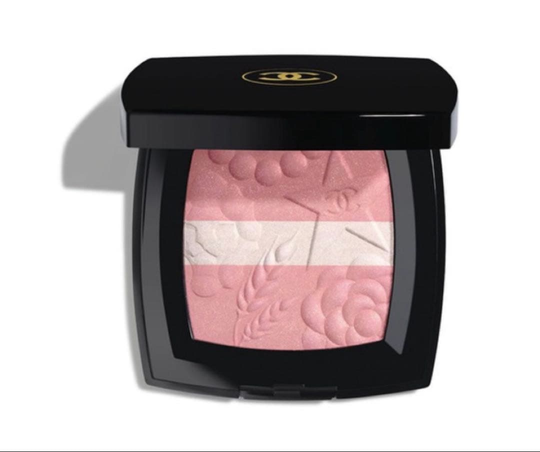 CHANEL レ シーニュ ドゥ シャネル 997 ローズ ルミエール