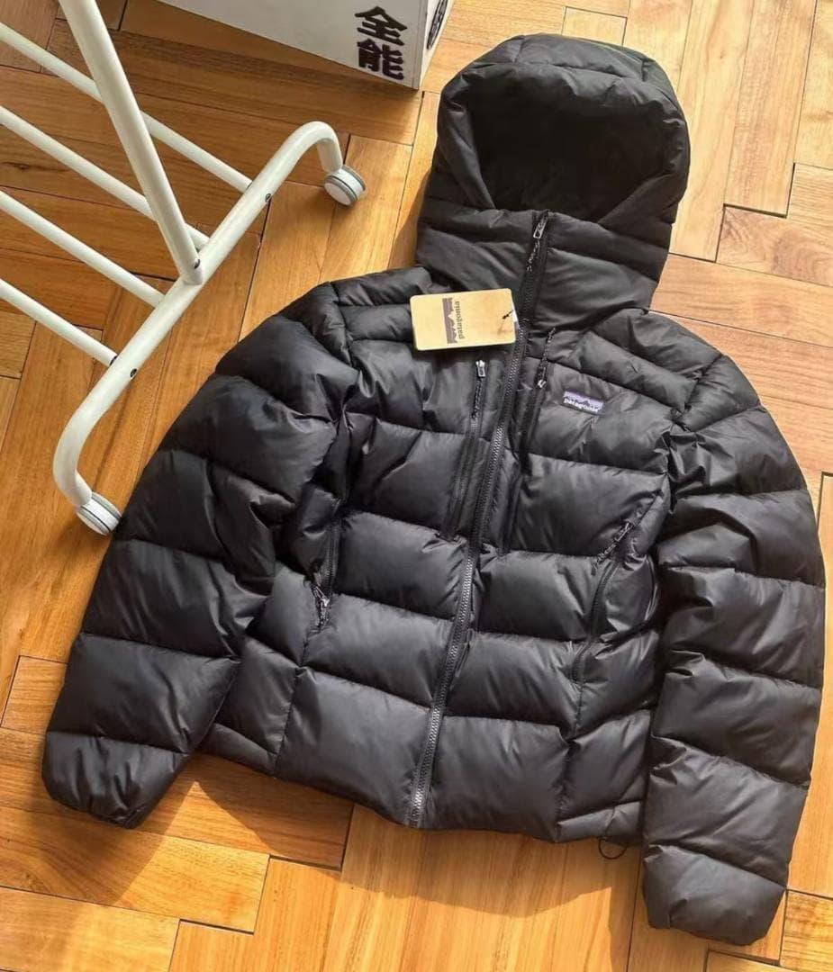 ダウンジャケット フード付き