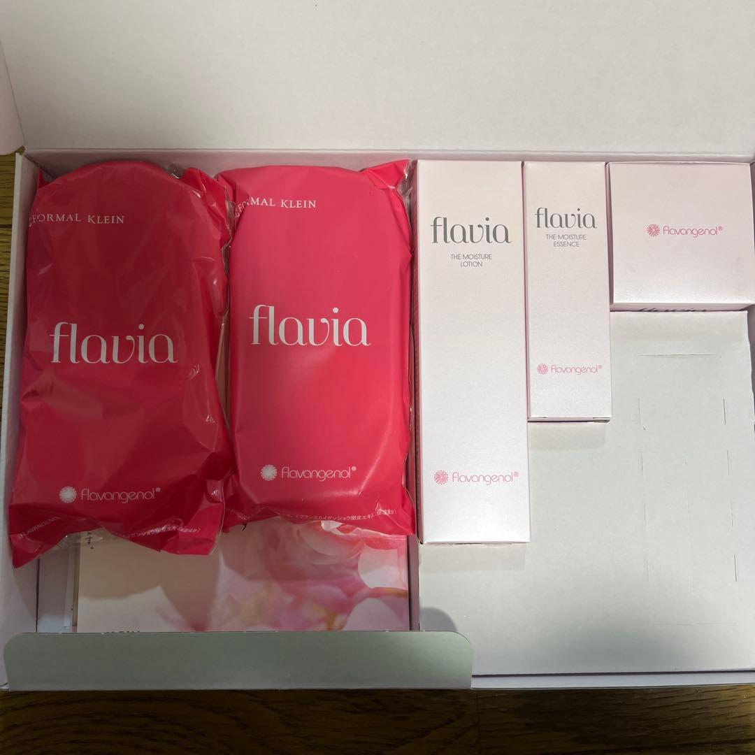 フラビア モイスチャー3点セット & ブラビアソープ4個　フォーマルクライン