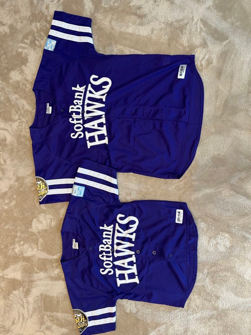 16着　ユニフォーム　ソフトバンクホークス　まとめ売り　お揃いセット 鷹の祭典ユニフォームセット＆周東選手グッズなど | 福岡ソフトバンク