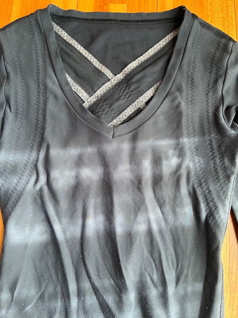 グラントイーワンズ ビビ エレクトパンプ七分袖 M - メルカリ