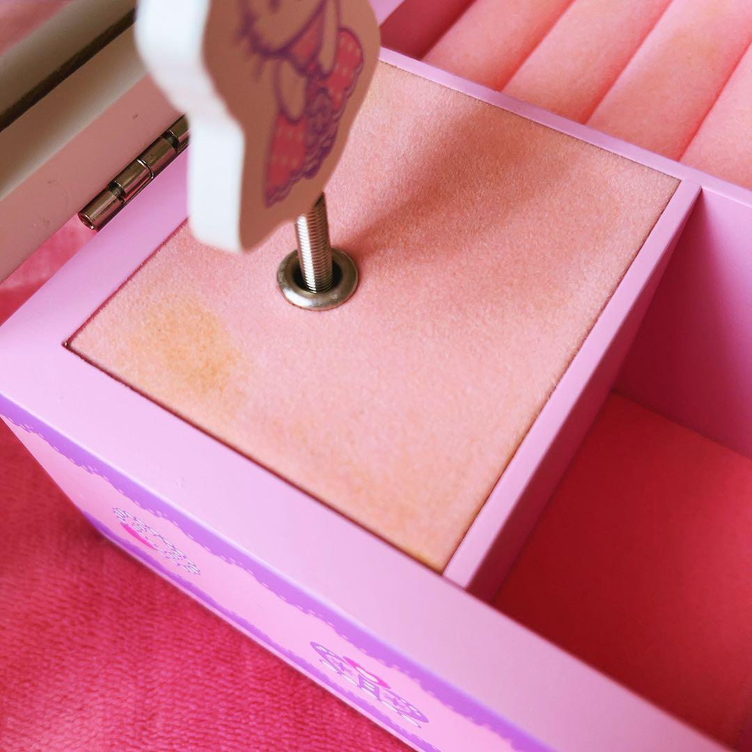 希少レア ハローキティ オルゴール付き ジュエリーケース 2005 USA