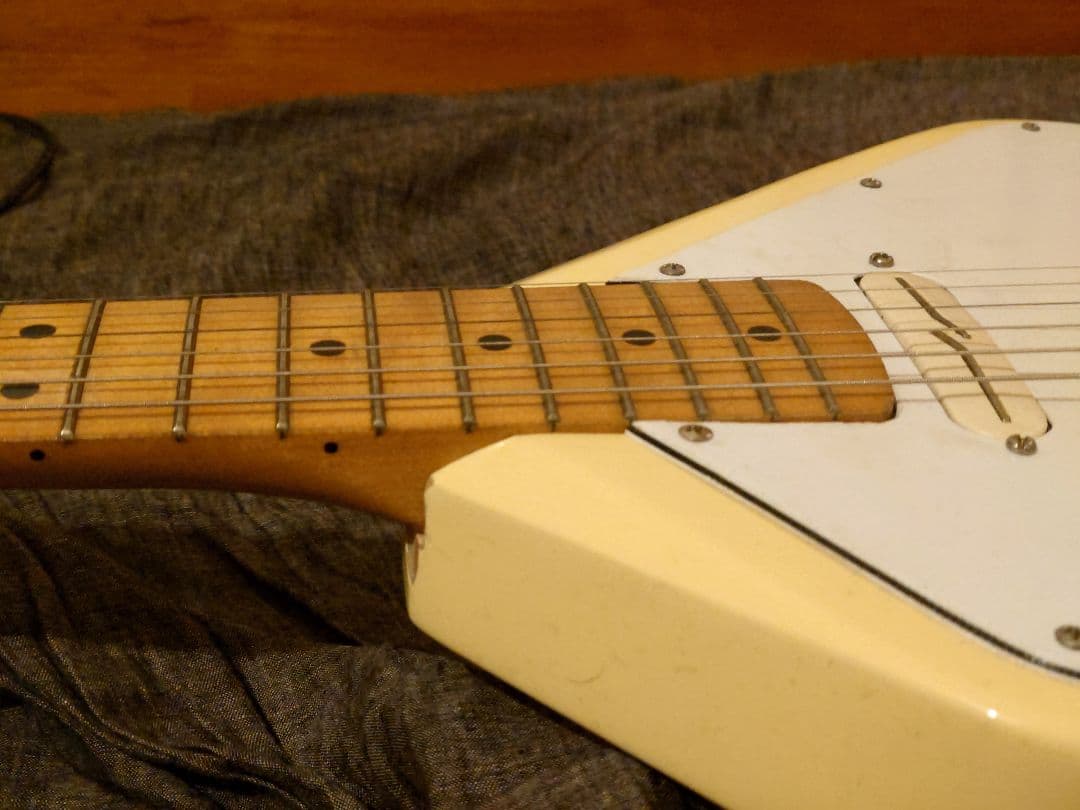 VOX テレファントム カスタム（フェンダー製ロングスケールネック