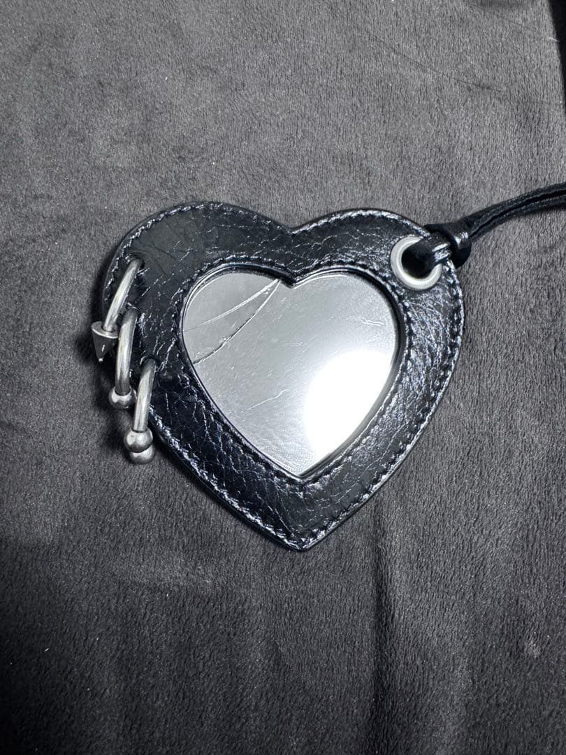 balenciaga ハートミラー