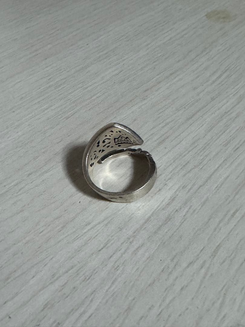 SAAD サードスパイラルアラベスク リングサイズ調節可能 - メルカリ