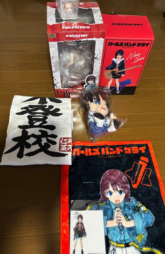 ガールズバンドクライ フィギュア アクスタ他グッズ