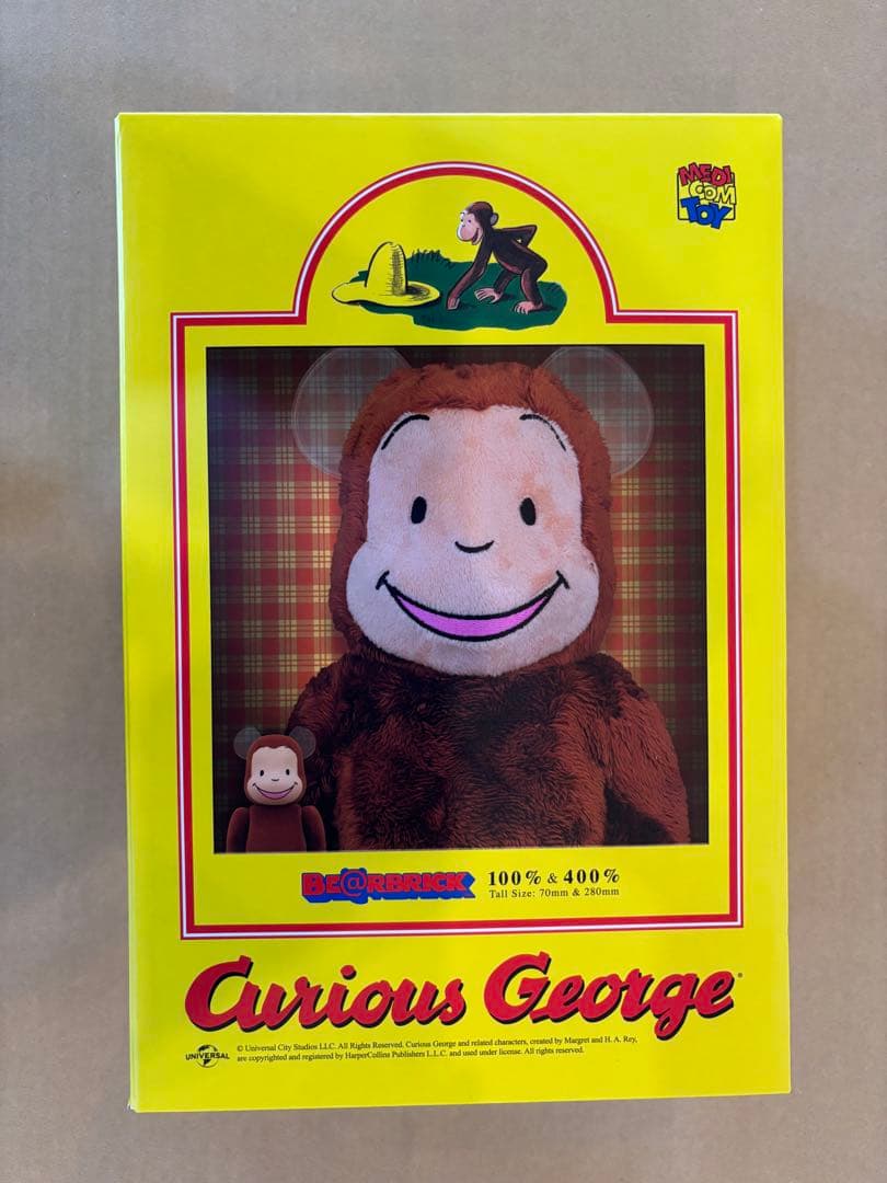 BE@RBRICK Curious e 100％ & 400％ b