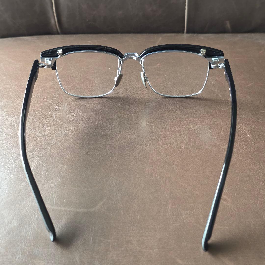 跳ね上げ式 メガネ サーモントブラック/シルバー チタン/アセテート