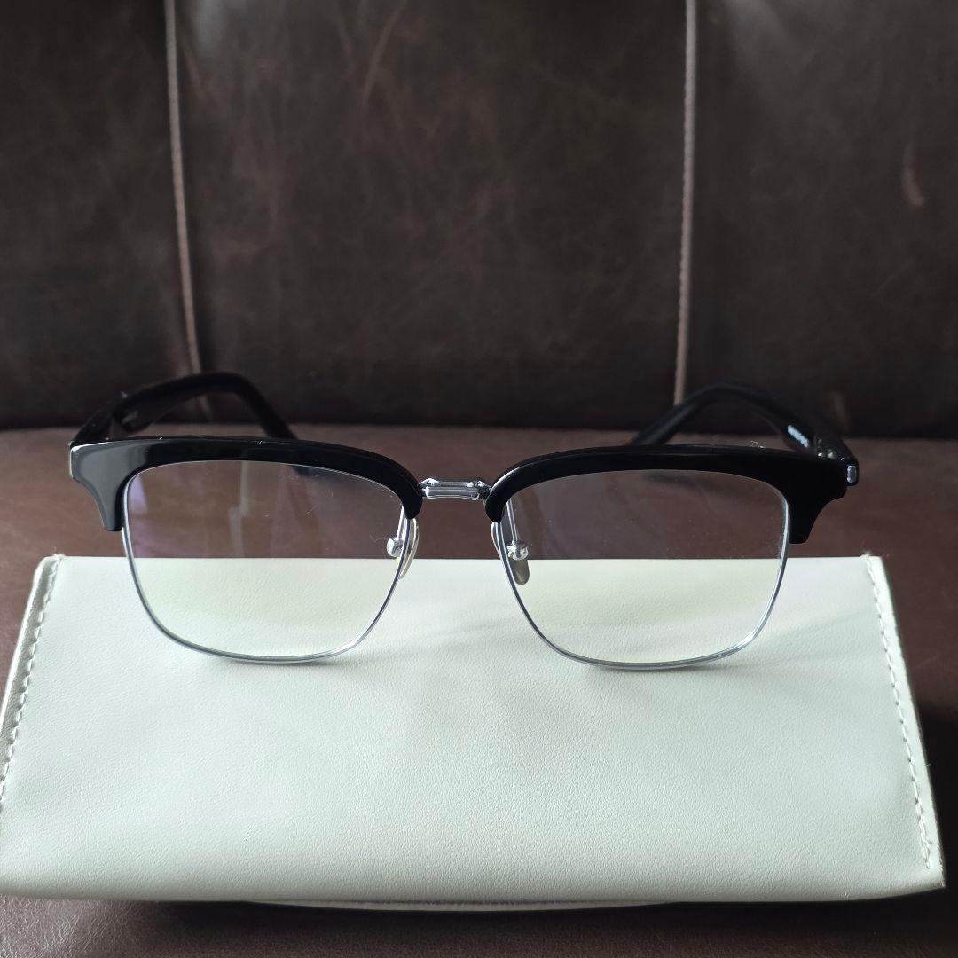 跳ね上げ式 メガネ サーモントブラック/シルバー チタン/アセテート