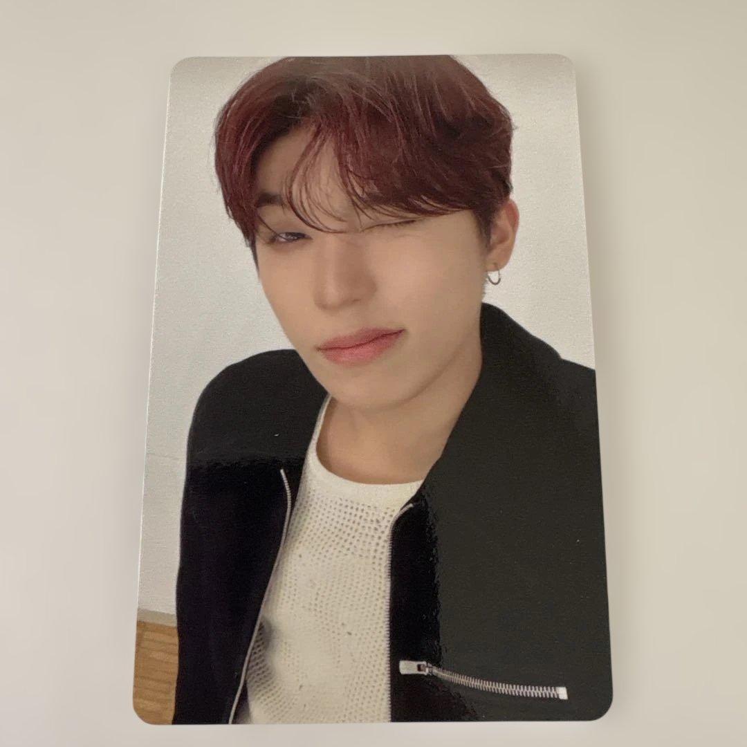 ジョンウ トレカ treasure popup 特典 10000円 - メルカリ