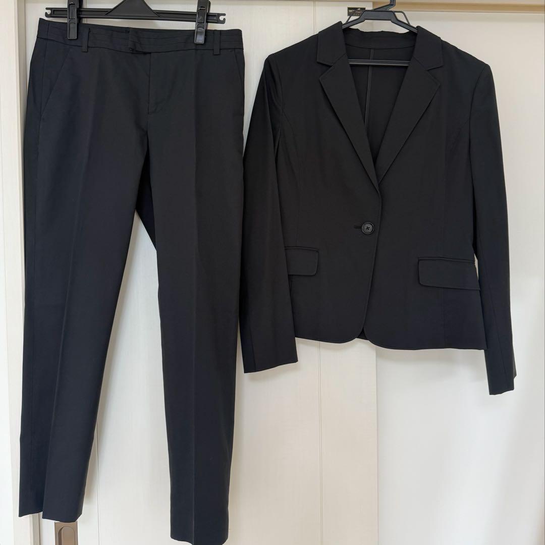 【超美品】グリーンレーベルリラクシング　パンツスーツ 38 黒 テーパード　OL