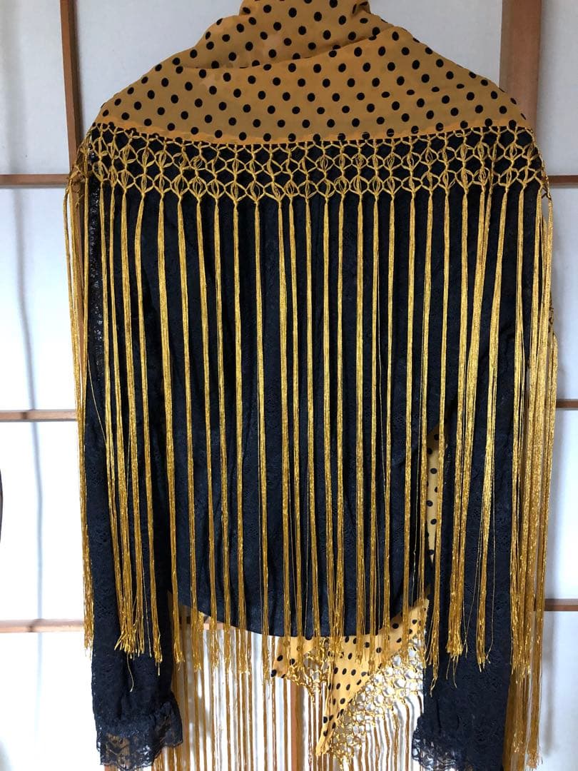 マンサニージャ】フラメンコシージョからし色地フロッキー黒水玉