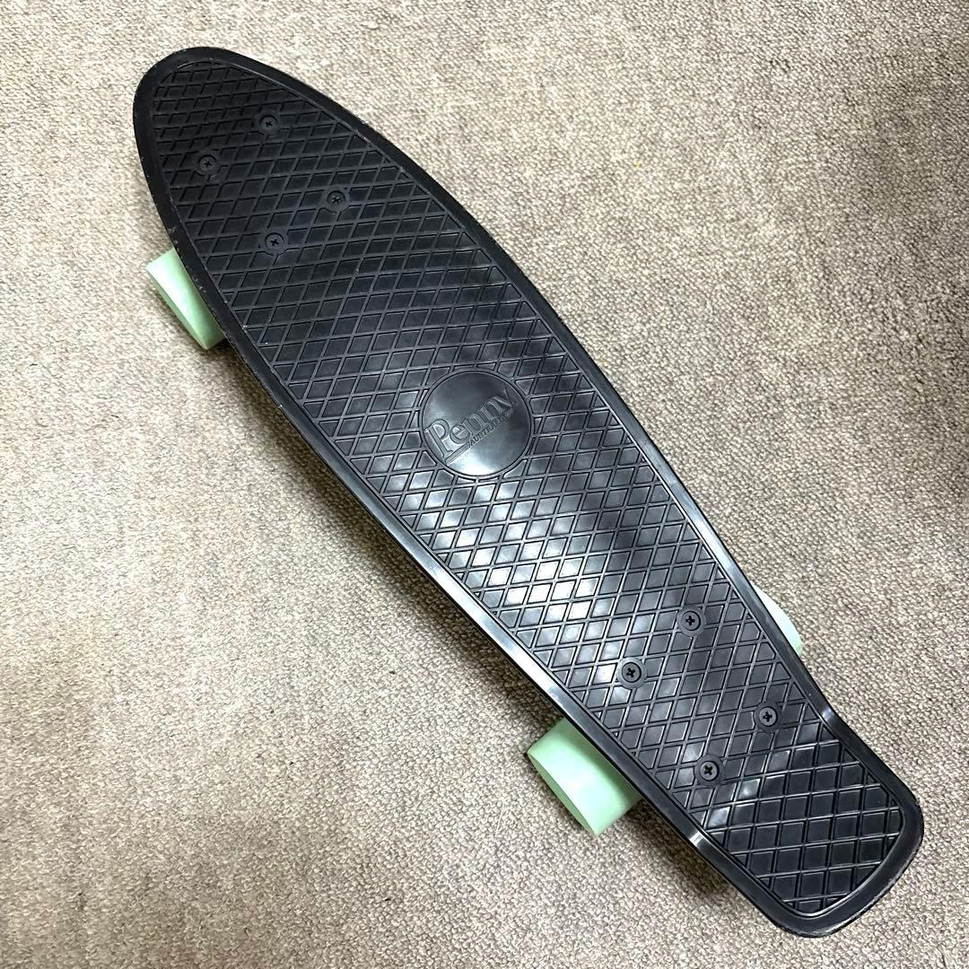 【hokulea】スケートボード 22インチ ブラックスケボースポーツ