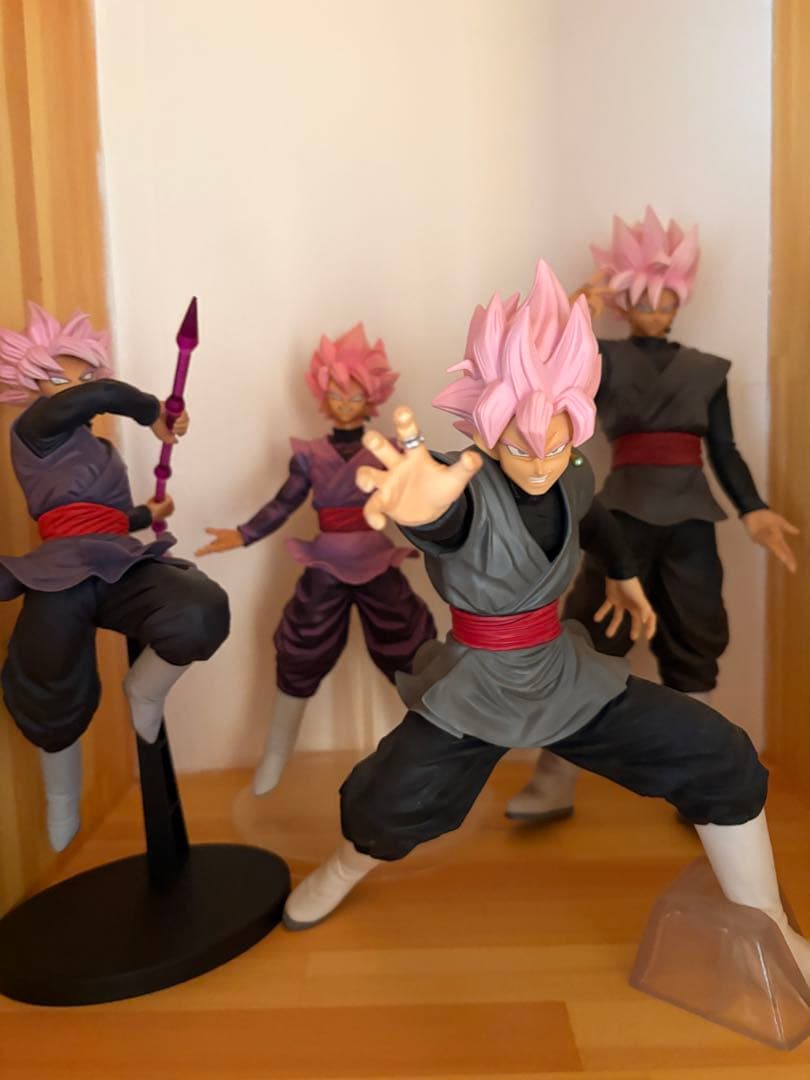ゴクウブラック フィギュア4体まとめ売り ドラゴンボールヒーローズ