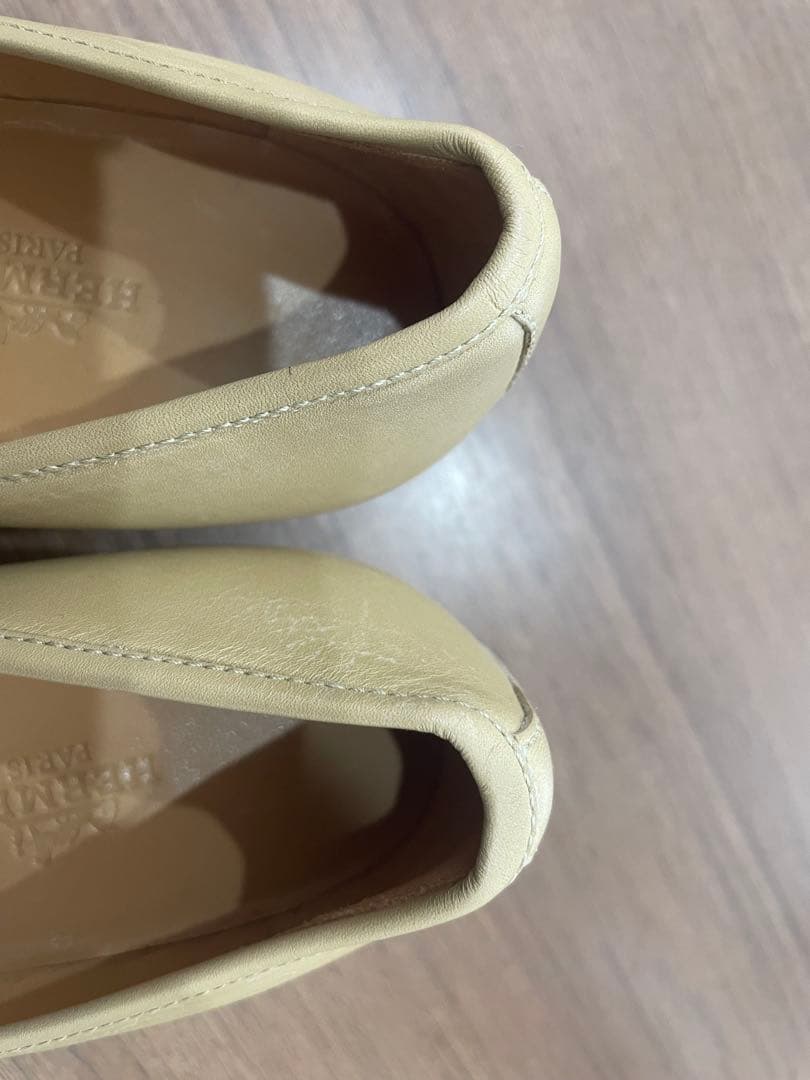 石原タイコ様専用☆HERMES パンプス/36.5/BEG エルメス - メルカリ