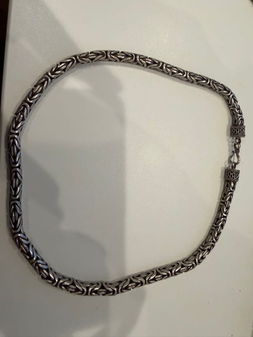 シルバー装飾チェーンネックレス