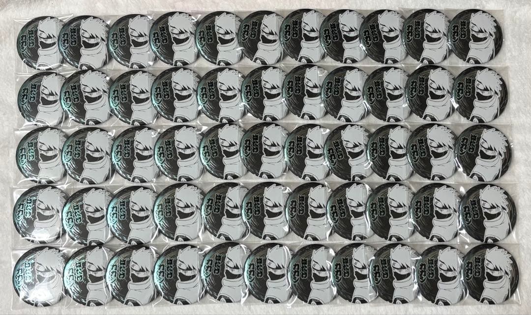 NARUTO はたけカカシ デコレクション缶バッジ 55点 NARUTO-ナルト- 疾風伝 グリッター缶バッジ Vol.2 はたけカカシ – JUMP