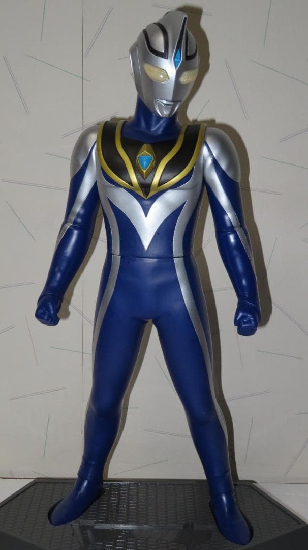 ウルトラマンアグル（Ｖ２）フィギュア　京本コレクション