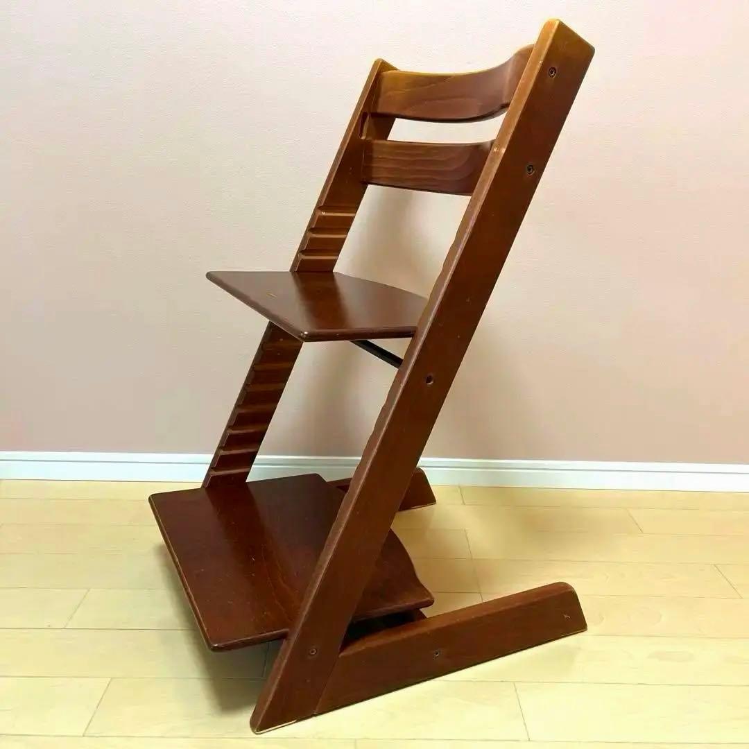 ストッケ　ブラウン