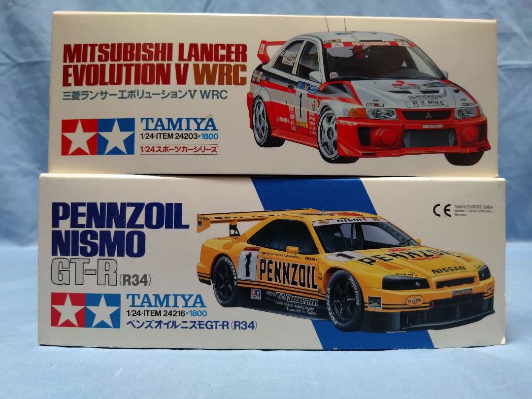 田宮 1/24スケールのプラモデルの2点セット⑤ Amazon | タミヤ 1/24 スポーツカーシリーズ No.42 1/24 NISSAN