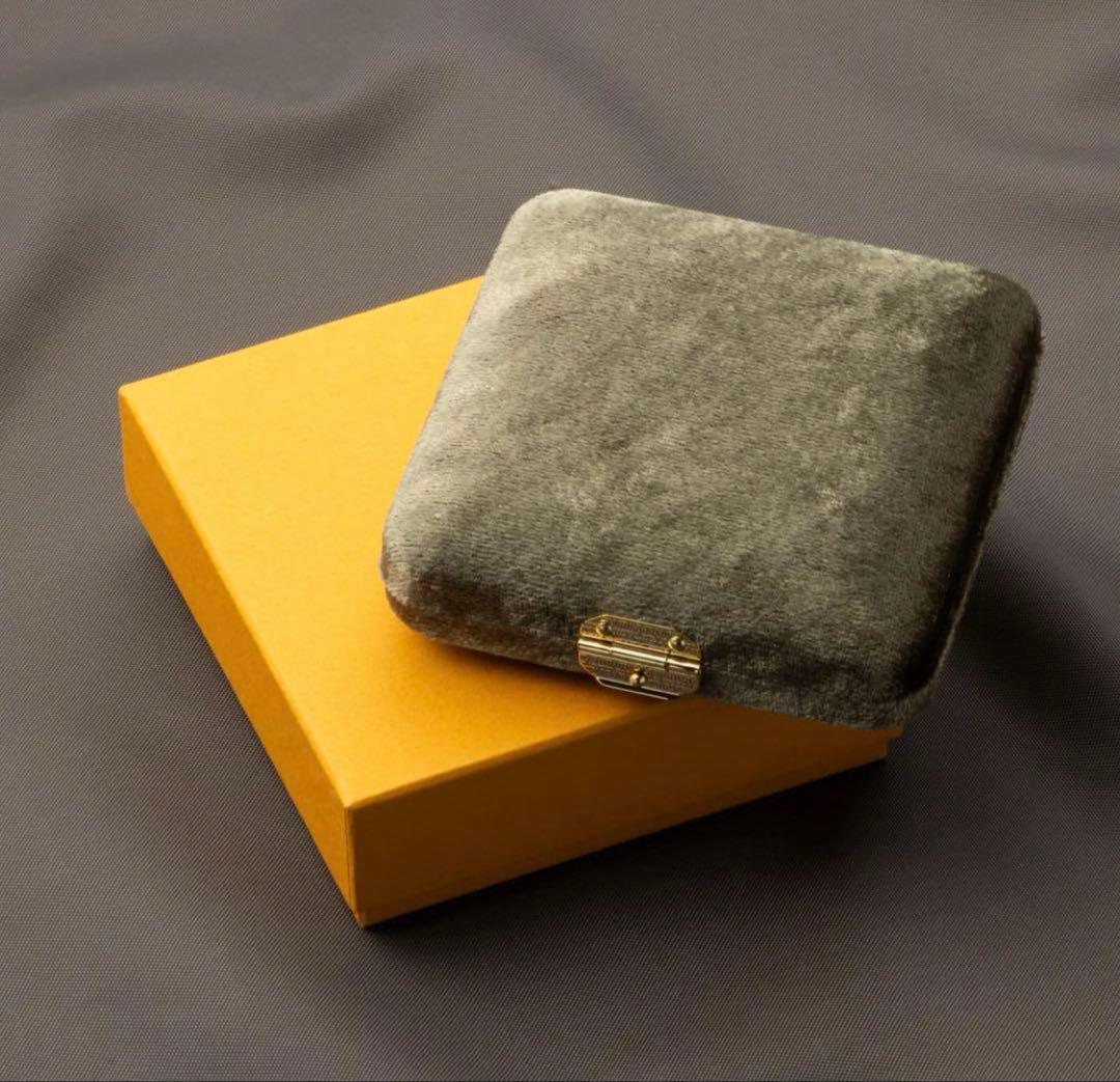 hirotaka ヒロタカ オリジナルコンパクトジュエリーケース - メルカリ